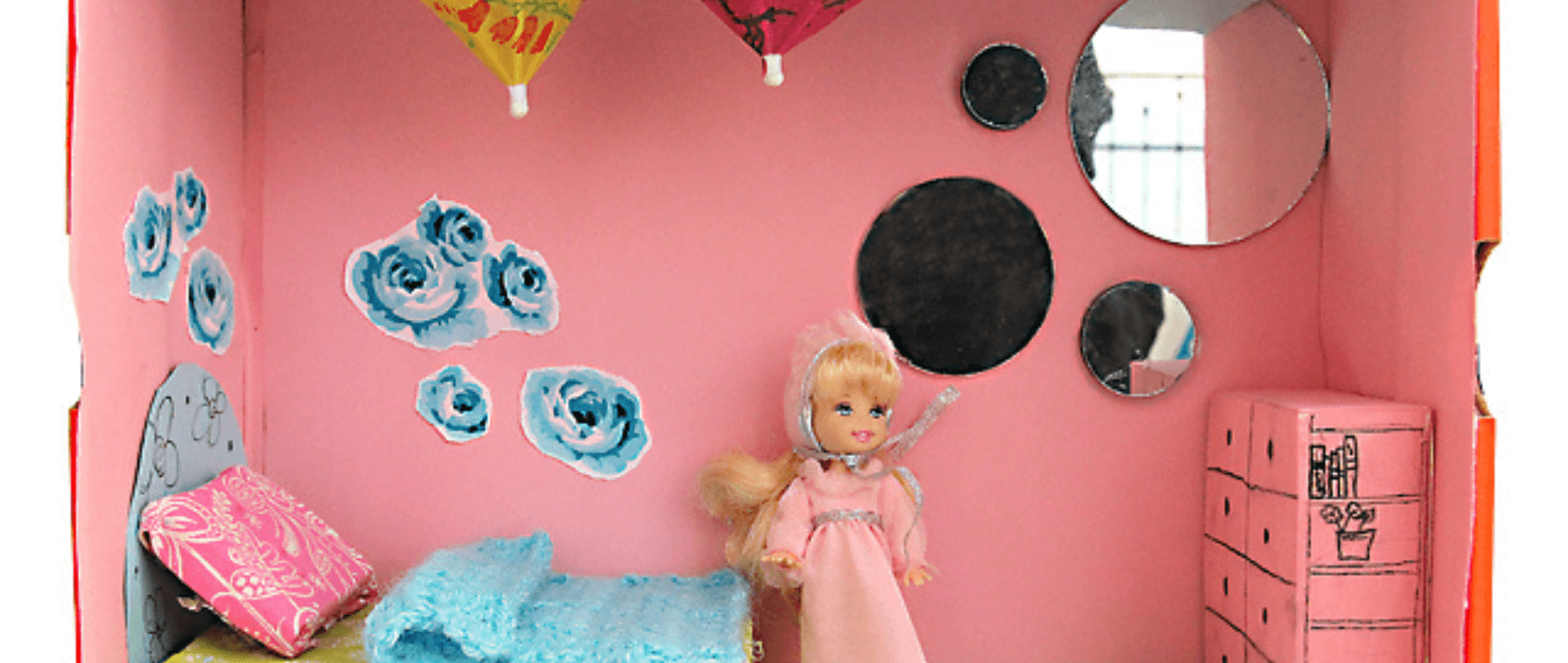 Shoe Box Dolls House