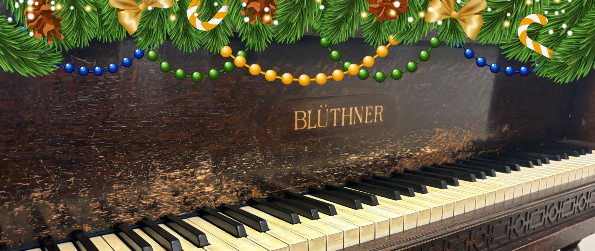 Blüthner grand piano