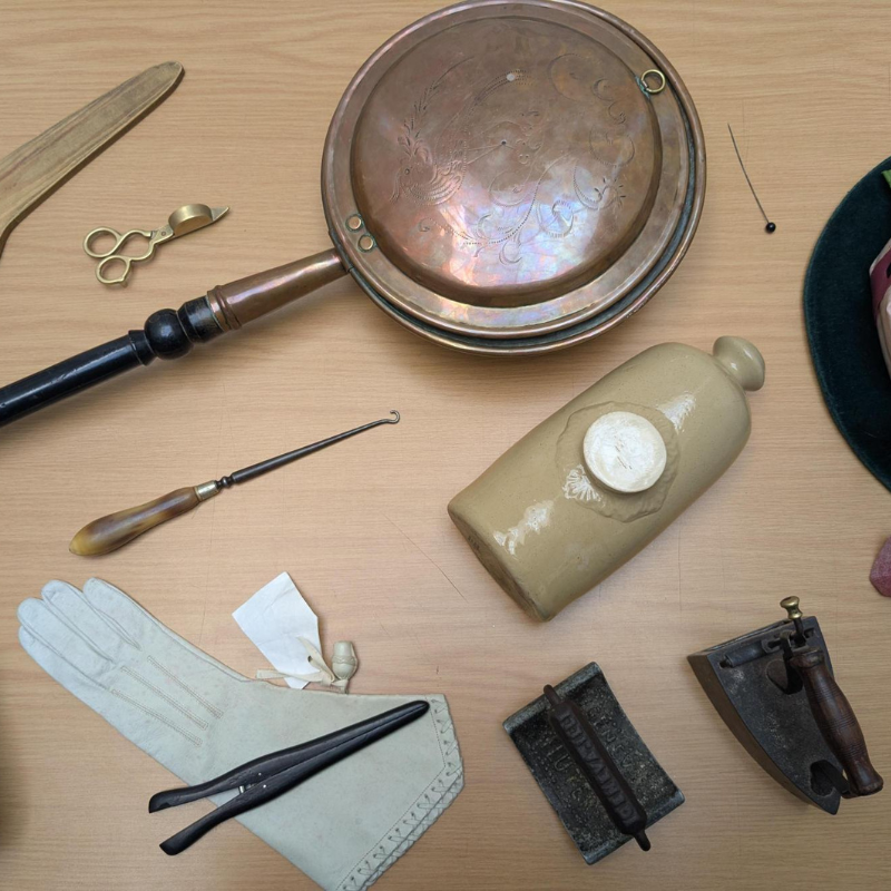 Toys and mystery objects