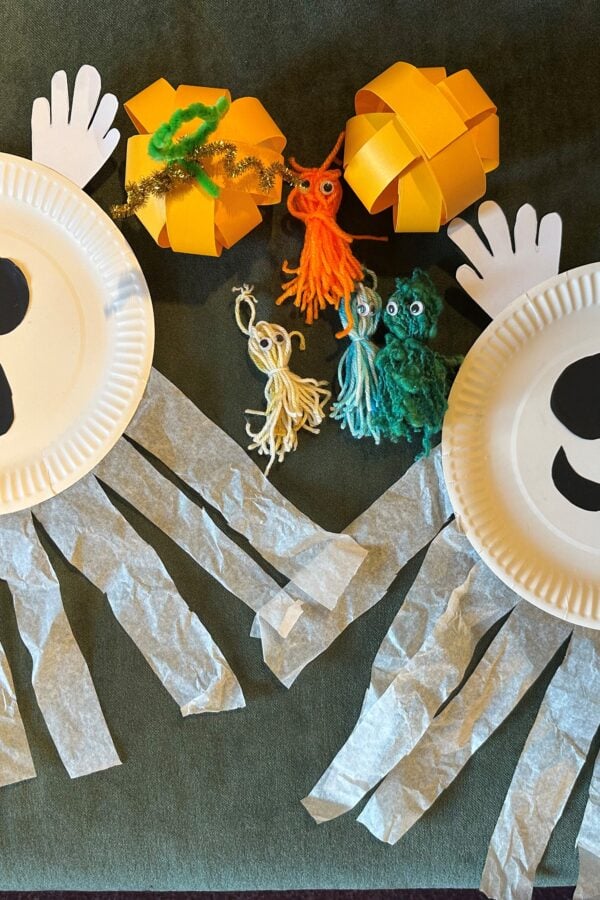 Crafty Ghosts and Ghouls